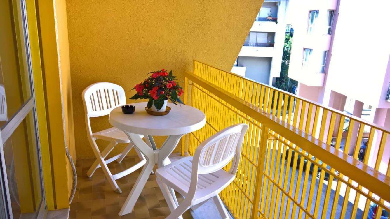Yellow House Cefalu Bagian luar foto