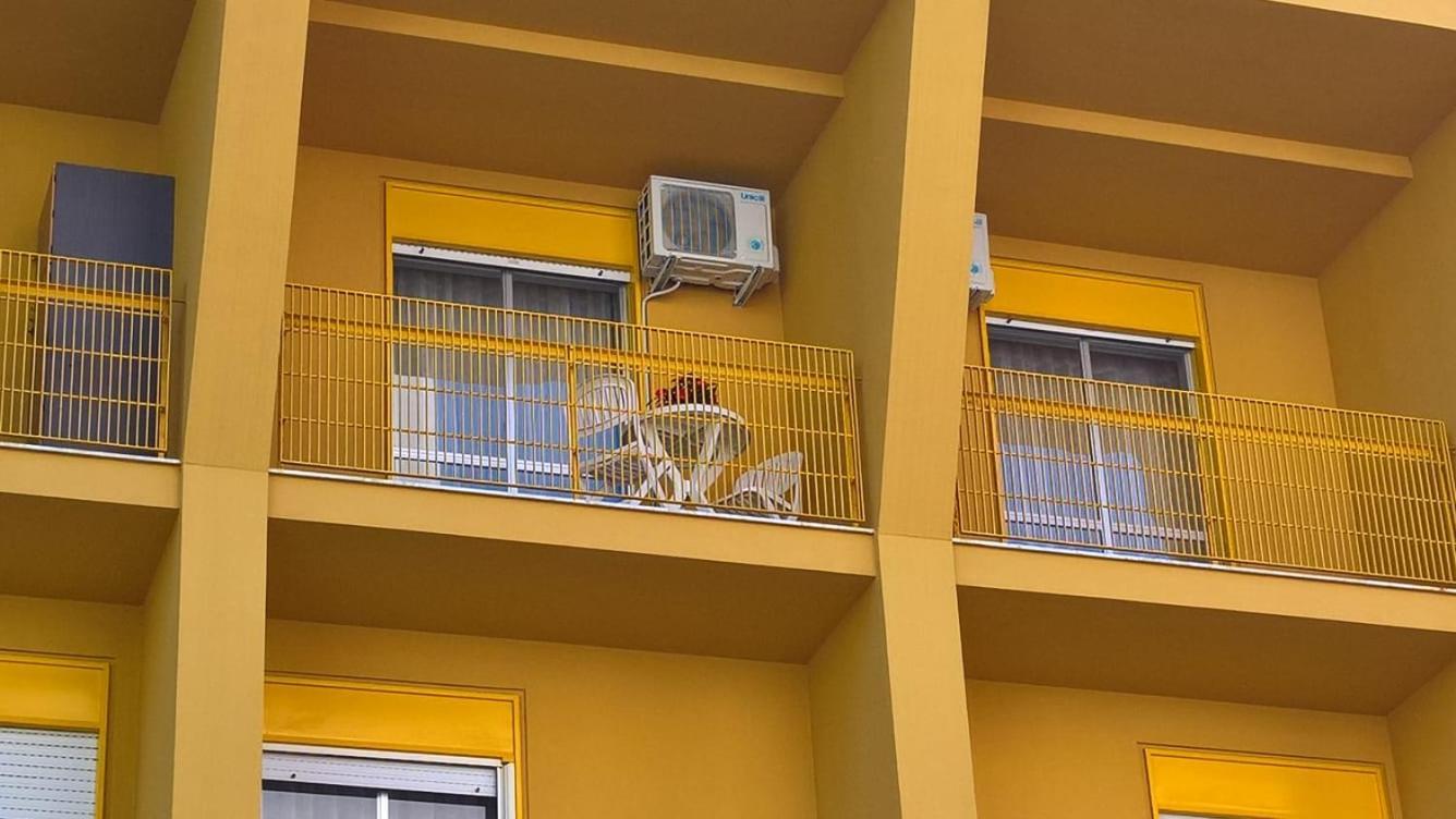 Yellow House Cefalu Bagian luar foto